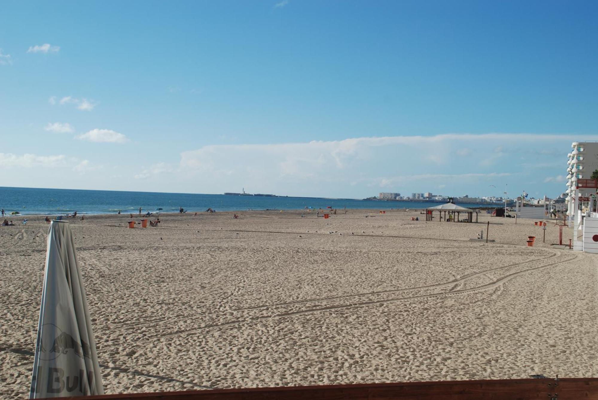 קדיז Brisas Estadio Playa Victoria מראה חיצוני תמונה